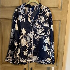Apt. 9 Navy and White Floral Lounge Set